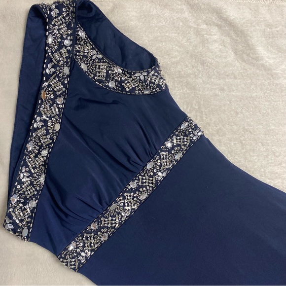 Formal gown | Navy blue | one shoulder | beaded straps - Picture 6 of 8